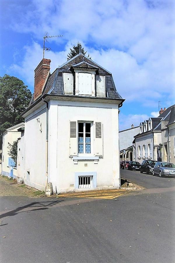 Maison Bourges Bagian luar foto